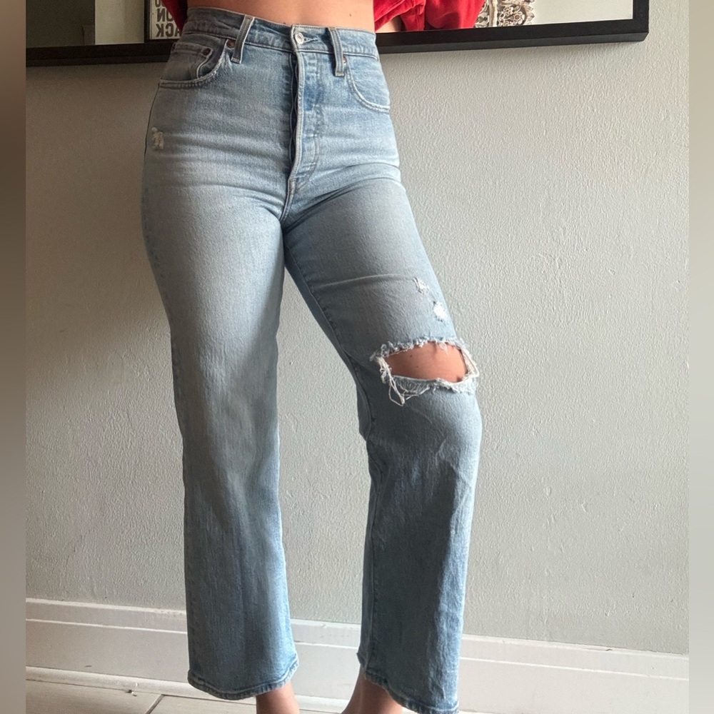 Levi's Light Blue High Rise Ribcage Straight Jeans